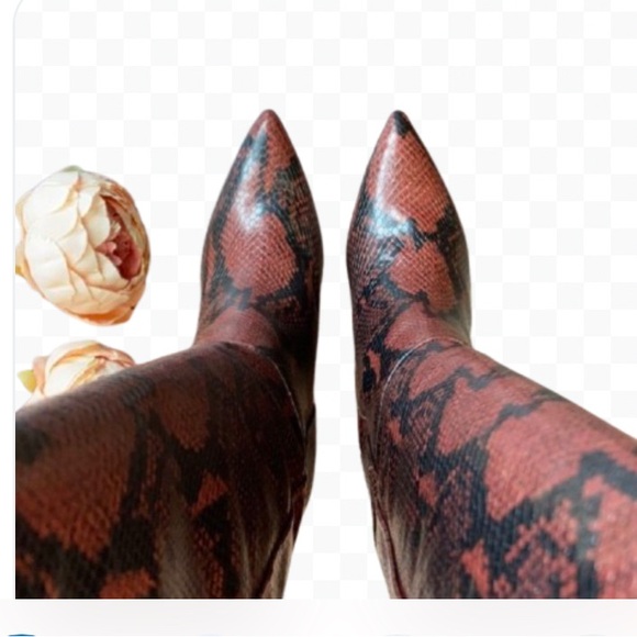 Meet your Posher, Annette @_AnnetteGraves - Picture 13 of 17